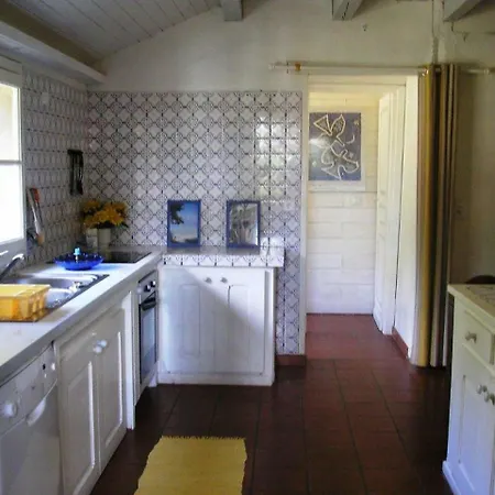 Holiday Hollebarde By Interhome Léon